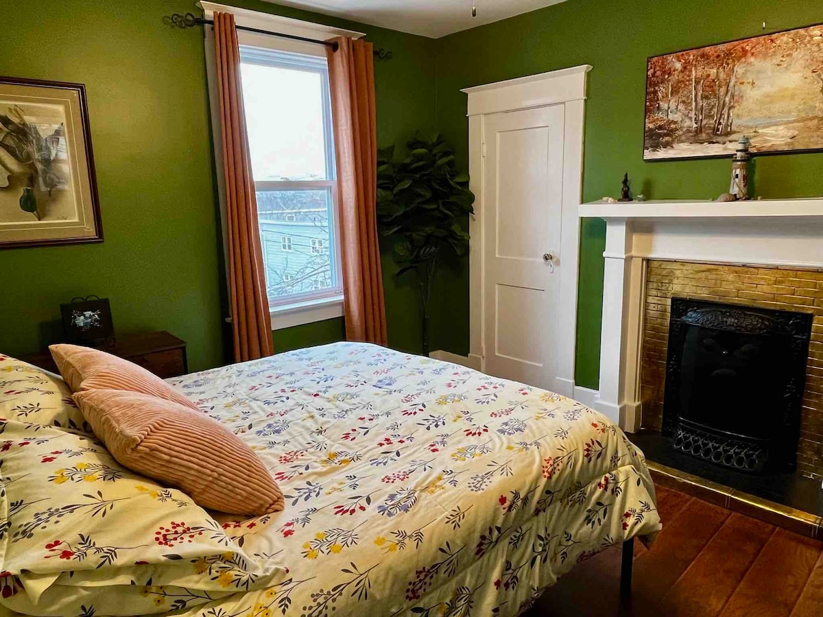 The Hill House bedroom