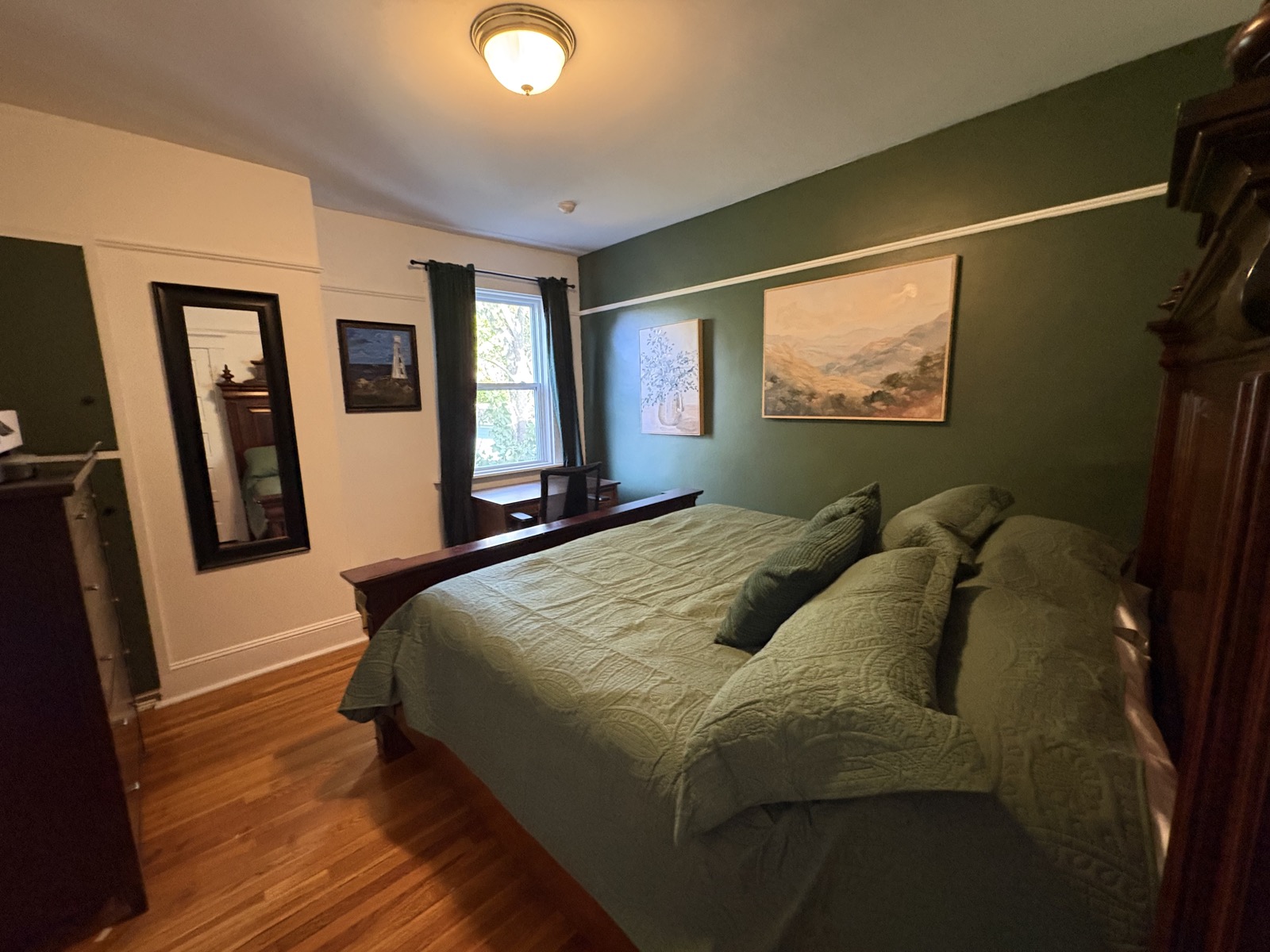 The LaCour House bathroom with hex tile